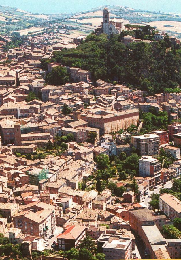 Alloggio "La Fonte" Fermo Exteriér fotografie